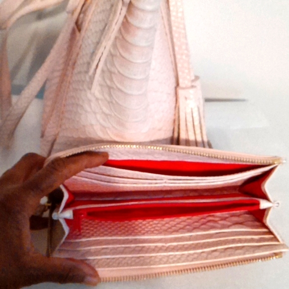 Dooney & Bourke 3pc Caldwell Maxine Snake Embossed Leather Tote & Wallet - Picture 8 of 17